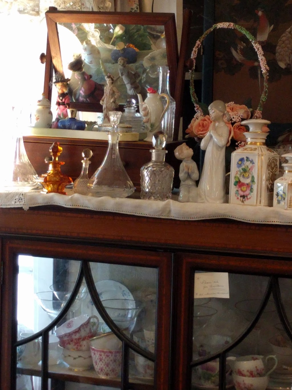 Orinda Village Antiques | 107 Orinda Way, Orinda, CA 94563 | Phone: (925) 254-2206