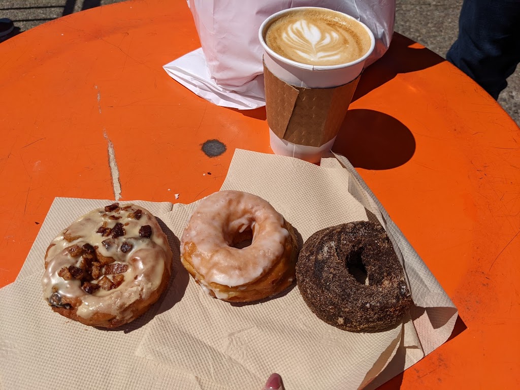 Dynamo Donut + Coffee | 110 Yacht Rd, San Francisco, CA 94123 | Phone: (415) 920-1978