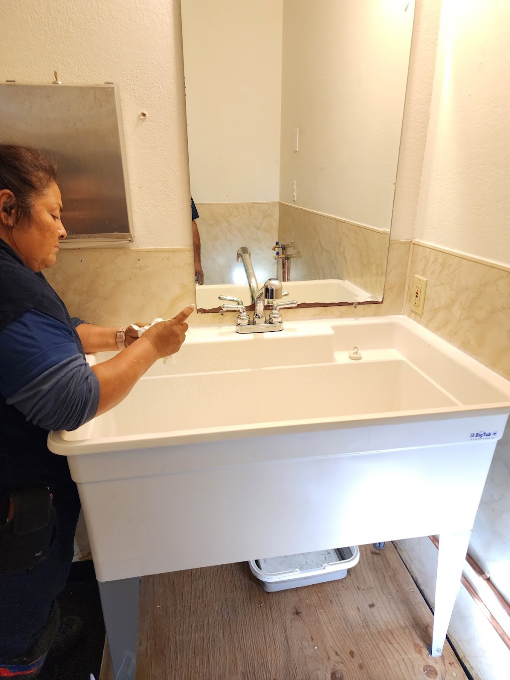 j carrillo plumbing and drains | 393 Nassau Ln, Hayward, CA 94544 | Phone: (510) 688-2597