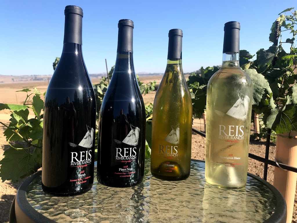 Reis River Ranch Winery | 4871 Petaluma Blvd S, Petaluma, CA 94952 | Phone: (800) 732-8220
