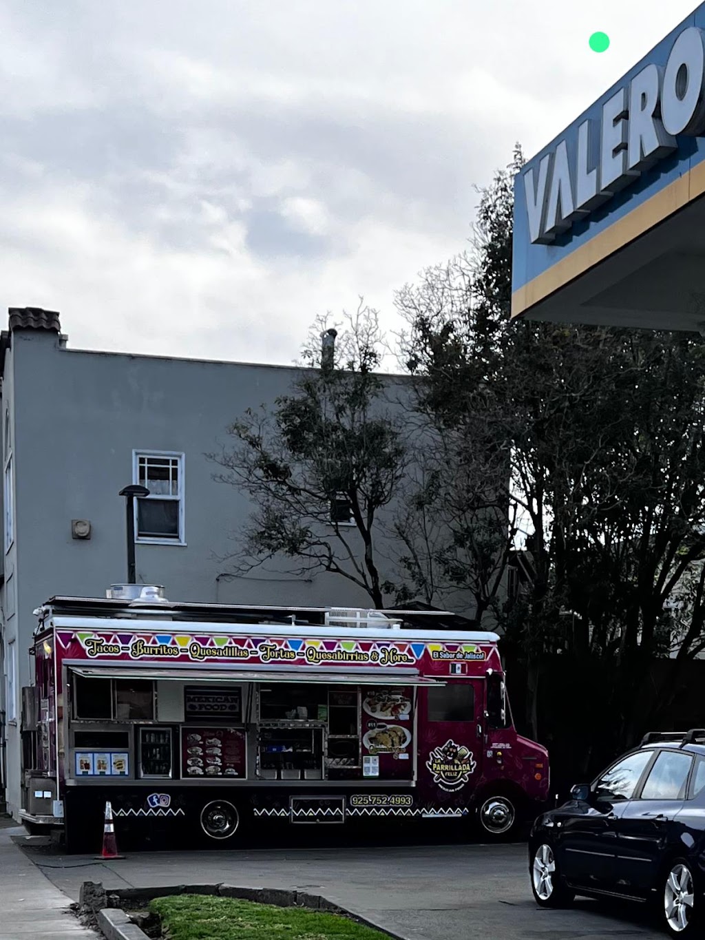 La parrillada feliz food truck mexicana | 1894 University Ave, Berkeley, CA 94703 | Phone: (925) 752-4993