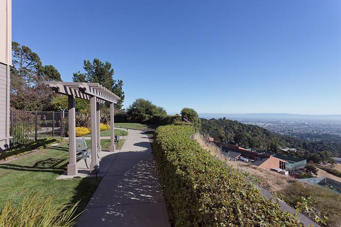 Sunrise of Oakland Hills | 11889 Skyline Blvd, Oakland, CA 94619 | Phone: (510) 531-7190