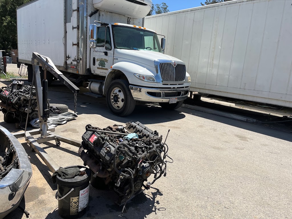 Carlos road service diesel mechanic | 100 Old Adobe Rd, Penngrove, CA 94951 | Phone: (707) 331-8678