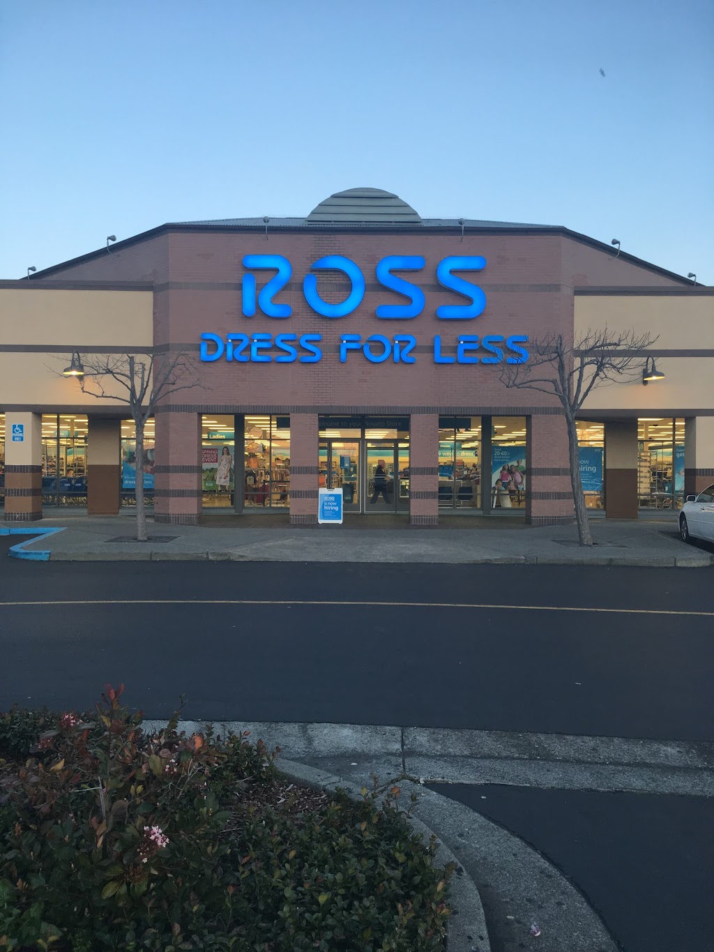 Ross Dress for Less | 104 Vintage Way, Novato, CA 94945 | Phone: (415) 898-6466