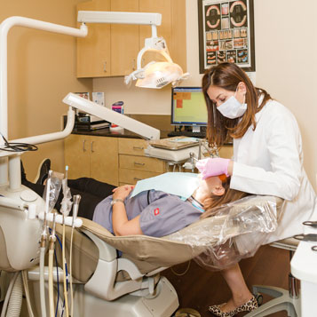 Amidi Family & Cosmetic Dentistry | 600 W El Camino Real, Mountain View, CA 94040 | Phone: (650) 988-6500
