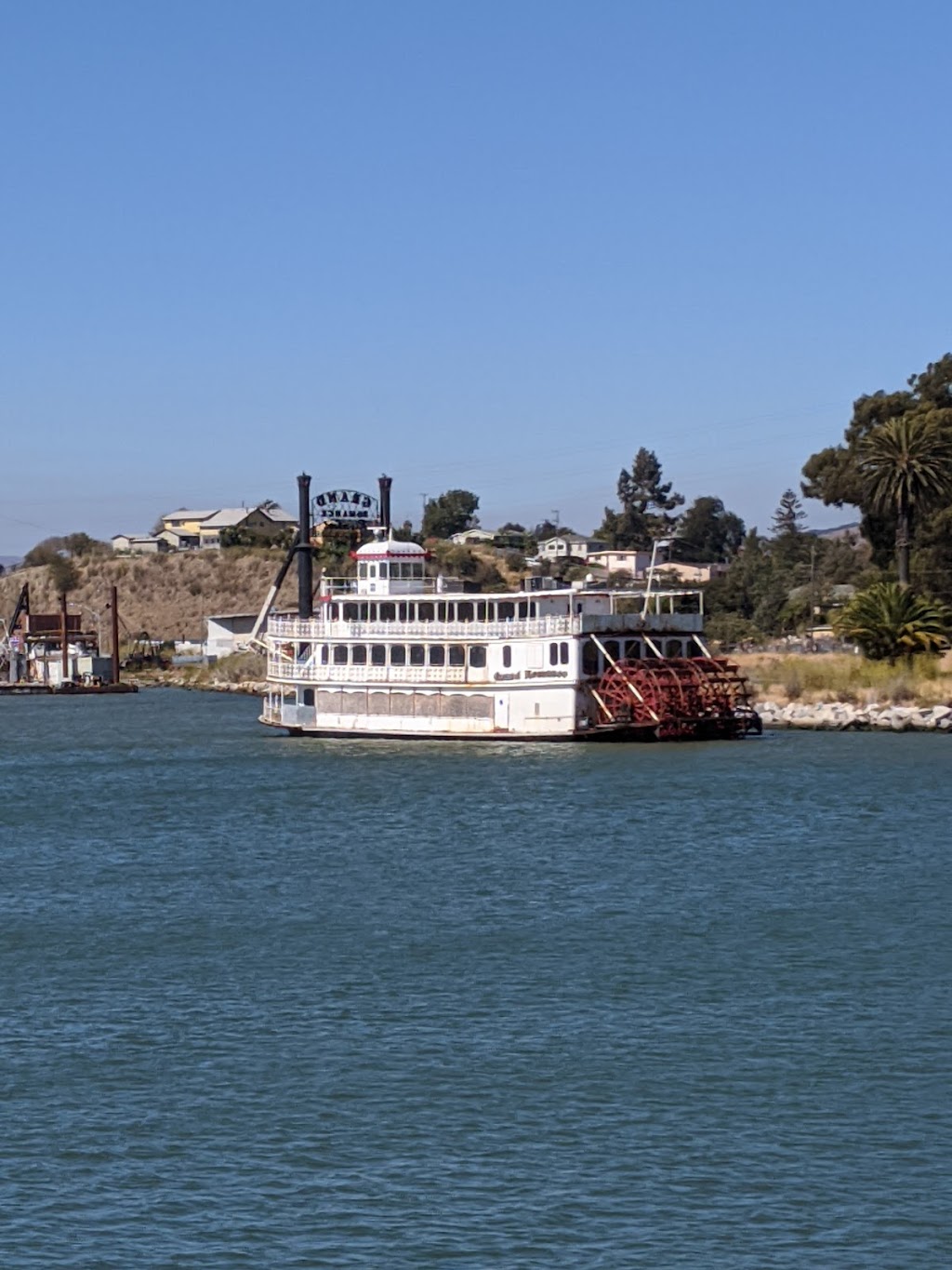 Vallejo Ferry Terminal | 295 Mare Island Way, Vallejo, CA 94590 | Phone: (707) 877-6433