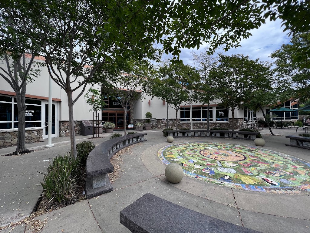 Livermore Public Library - Civic Center | 1188 S Livermore Ave, Livermore, CA 94550 | Phone: (925) 373-5500