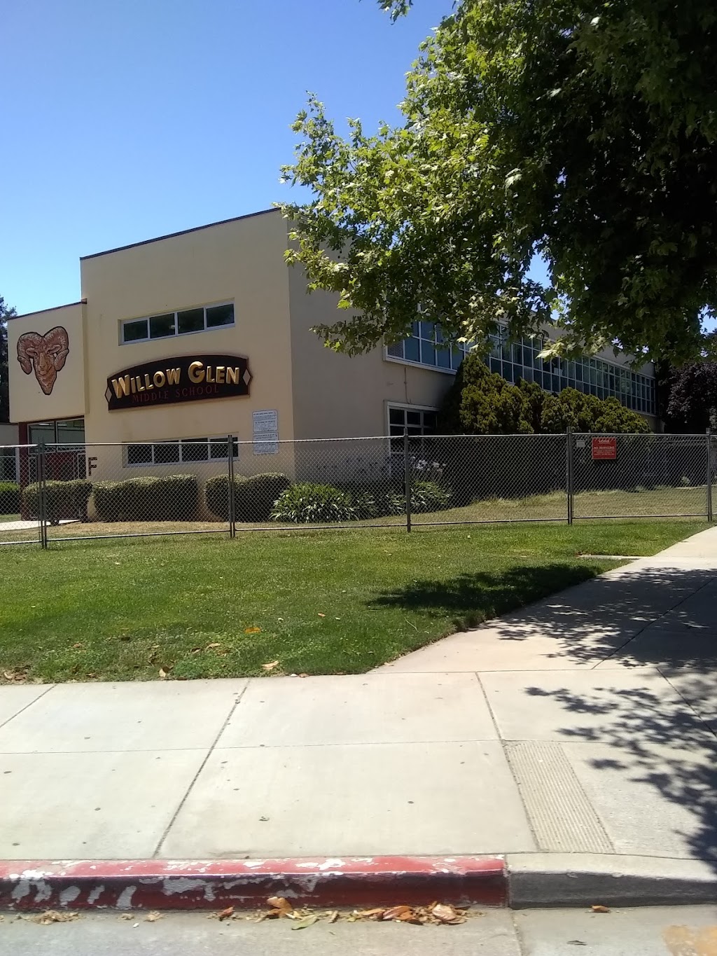 Willow Glen Middle School | 2105 Cottle Ave, San Jose, CA 95125 | Phone: (408) 535-6277