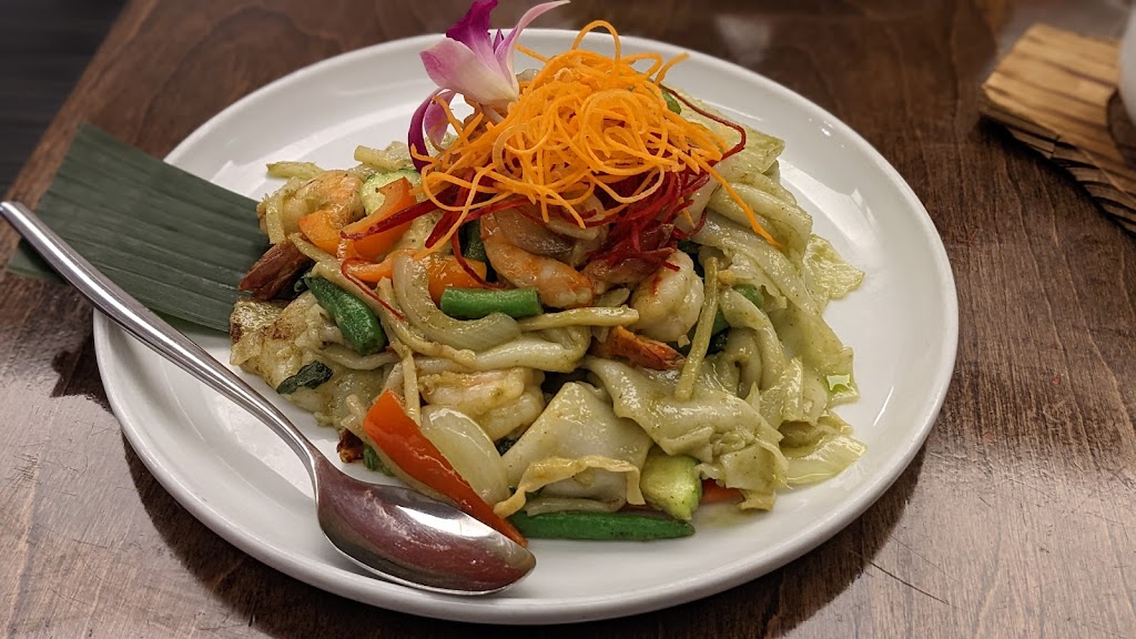 One Waan Thai | 2922 Diamond St, San Francisco, CA 94131 | Phone: (415) 586-6742