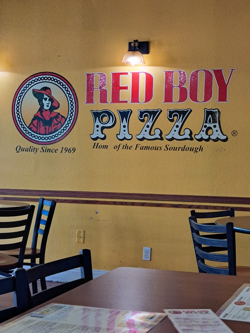 Red Boy Pizza Redwood Road | 4100 Redwood Rd #15, Oakland, CA 94619 | Phone: (510) 531-3330