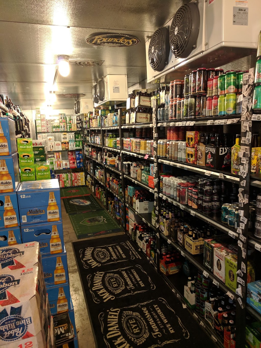 Uptown Market & Liquor Craft Beer | 5635 Shattuck Ave., Oakland, CA 94609 | Phone: (510) 653-2610