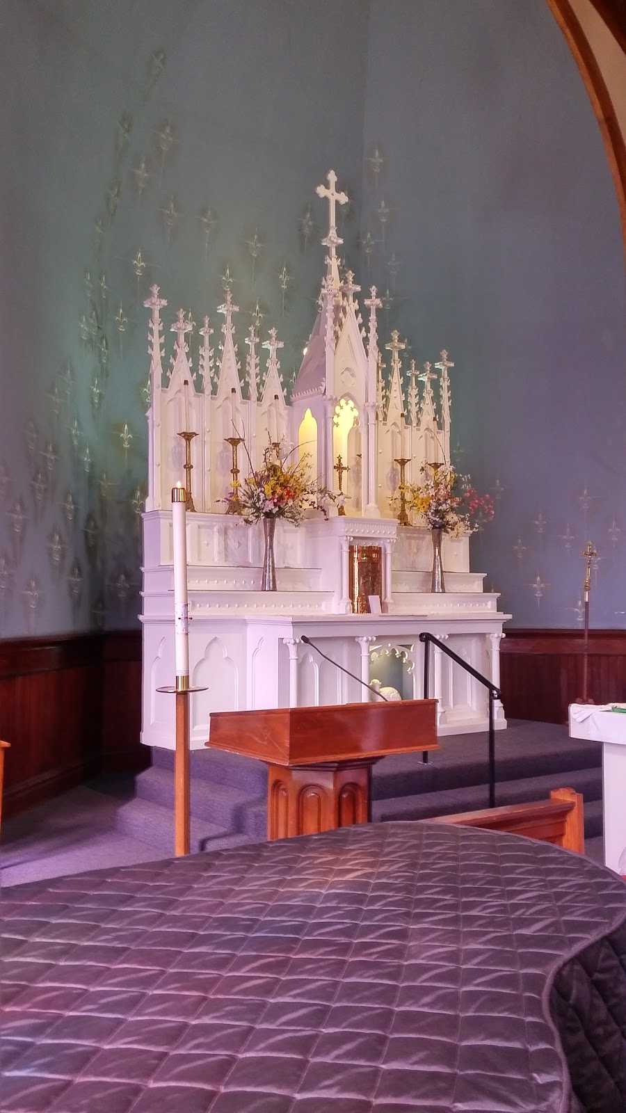 Our Lady of Mercy Catholic Church | 301 W Richmond Ave., Richmond, CA 94801 | Phone: (510) 232-1843