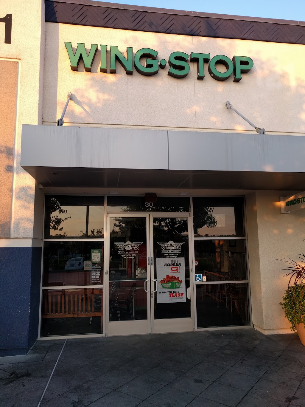 Wingstop | 121 Curtner Ave #30, San Jose, CA 95125 | Phone: (408) 275-9464