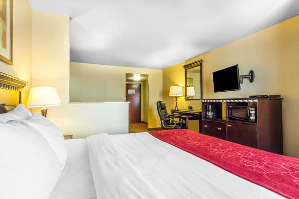 Comfort Suites Vacaville - Napa Valley | 191 Lawrence Dr, Vacaville, CA 95687 | Phone: (707) 446-3000