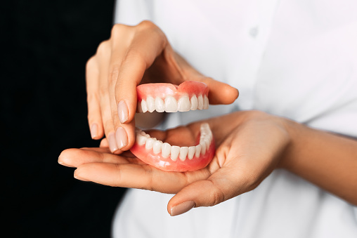 Affordable Denture Repair and Implants | 576 56th St, Oakland, CA 94609 | Phone: (760) 205-8649